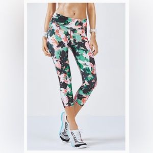Fabletics Define PowerHold Mid-Rise Capri legging